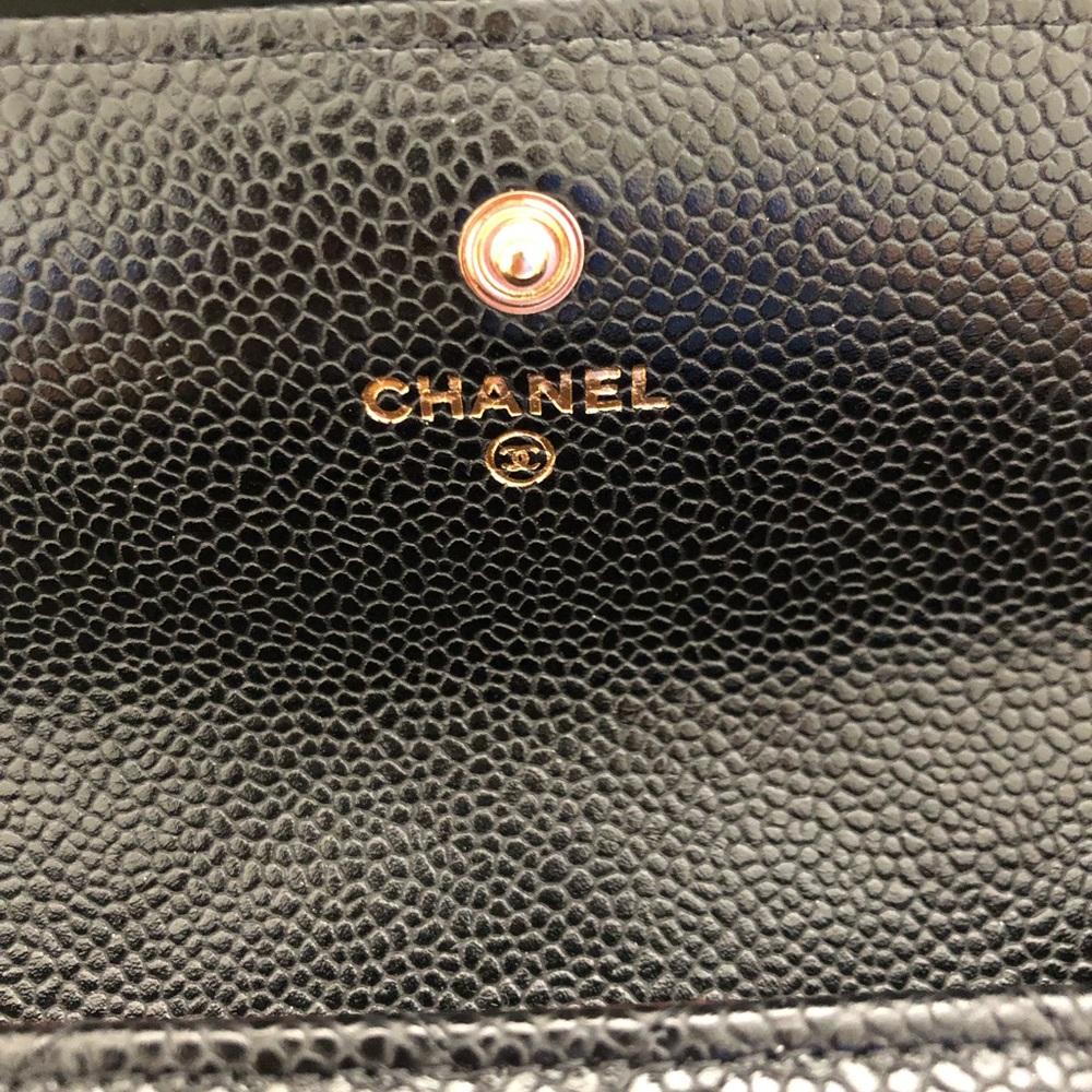 Chanel Wallet - Picture 5 of 13